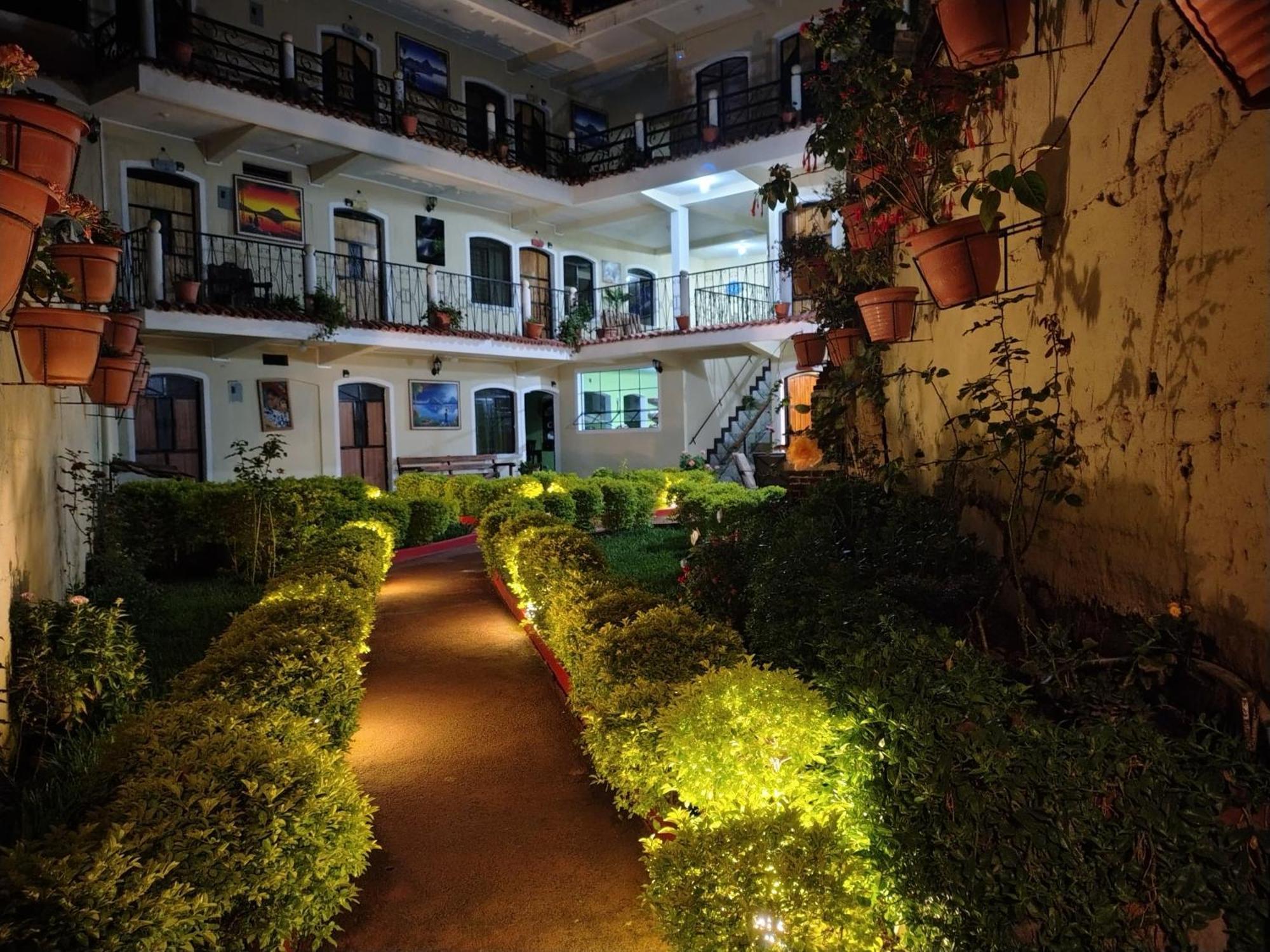 Casa Elefante Dormido Hotel Panajachel Exterior foto
